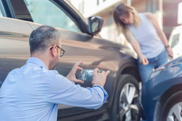 Professional Sr22 Insurance technician working in Greenwood, MS